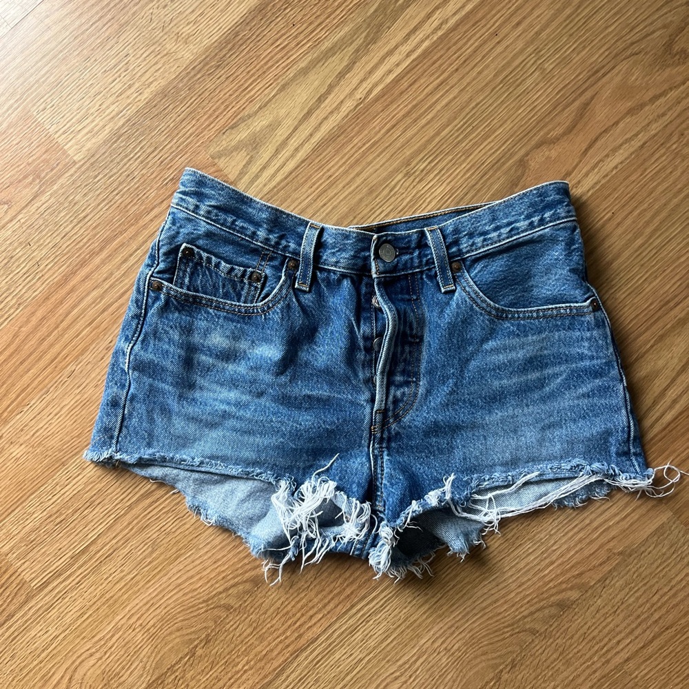 501 Levi’s Shorts